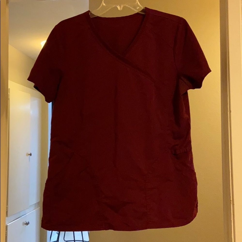 Scrub top